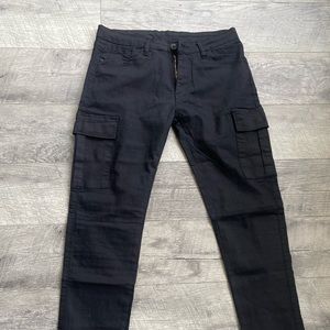 🎀 Black Cargo pants